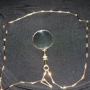 Magnifying glass neckless